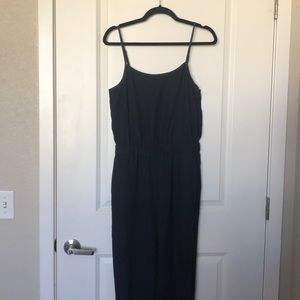 Banana Republic Black Romper (Size 6)